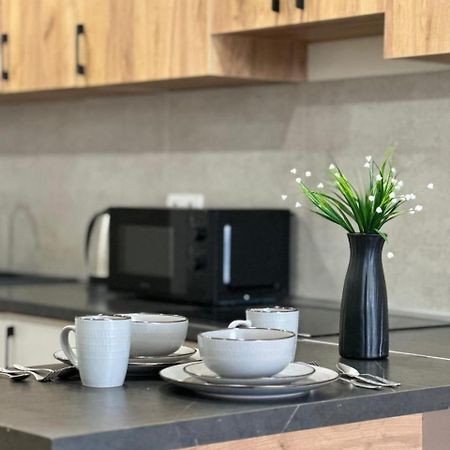 Apartament Жилой Комплекс Молодежный На Тулебаева Ałma Ata Zewnętrze zdjęcie